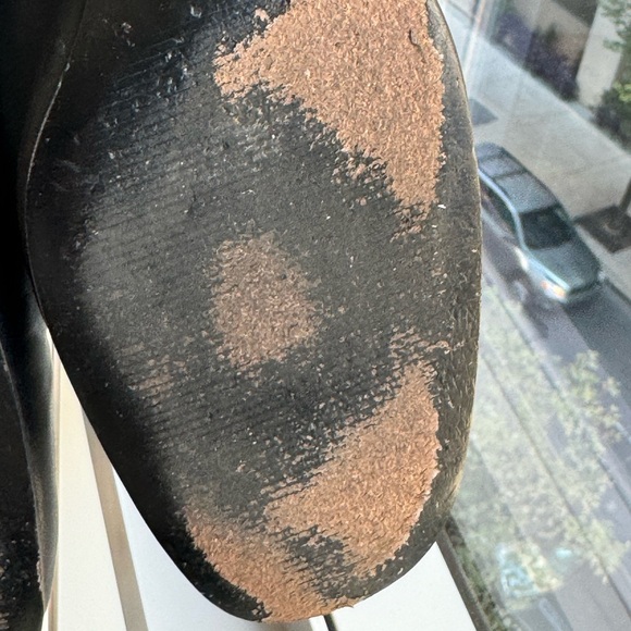 Everlane Black Italian Day Heel Size 8.5 (scratched and signs of wear) - Picture 9 of 13